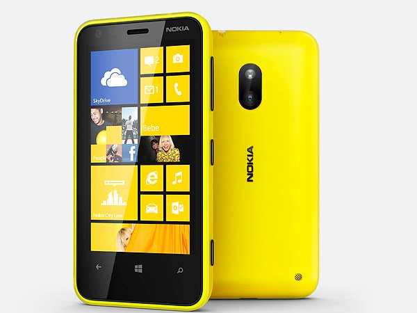 I primi spot dedicati al Nokia Lumia 620 [Video]
