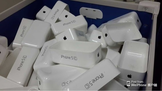 Dunque si chiamerà iPhone 5C e avrà una confezione in stile iPod?